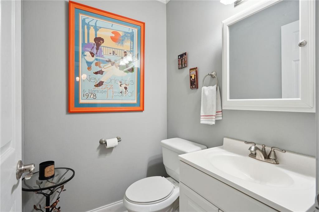 6219 GENERAL DIAZ Street