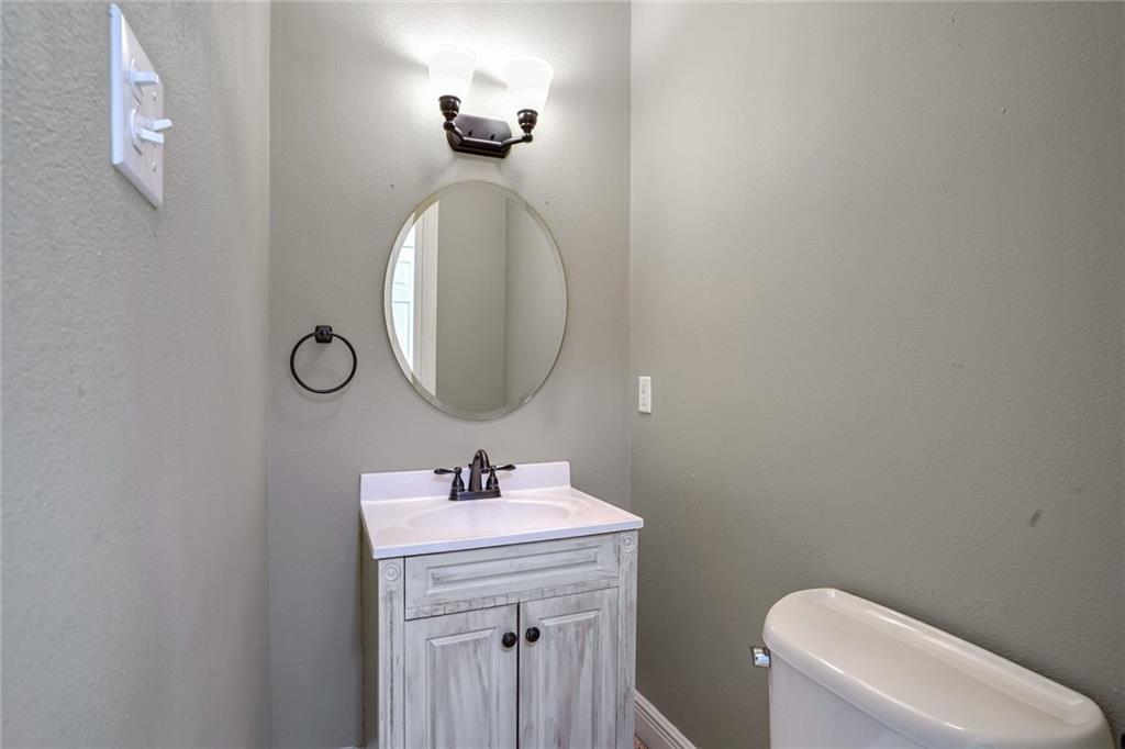 958 ALLEN TOUSSAINT Boulevard