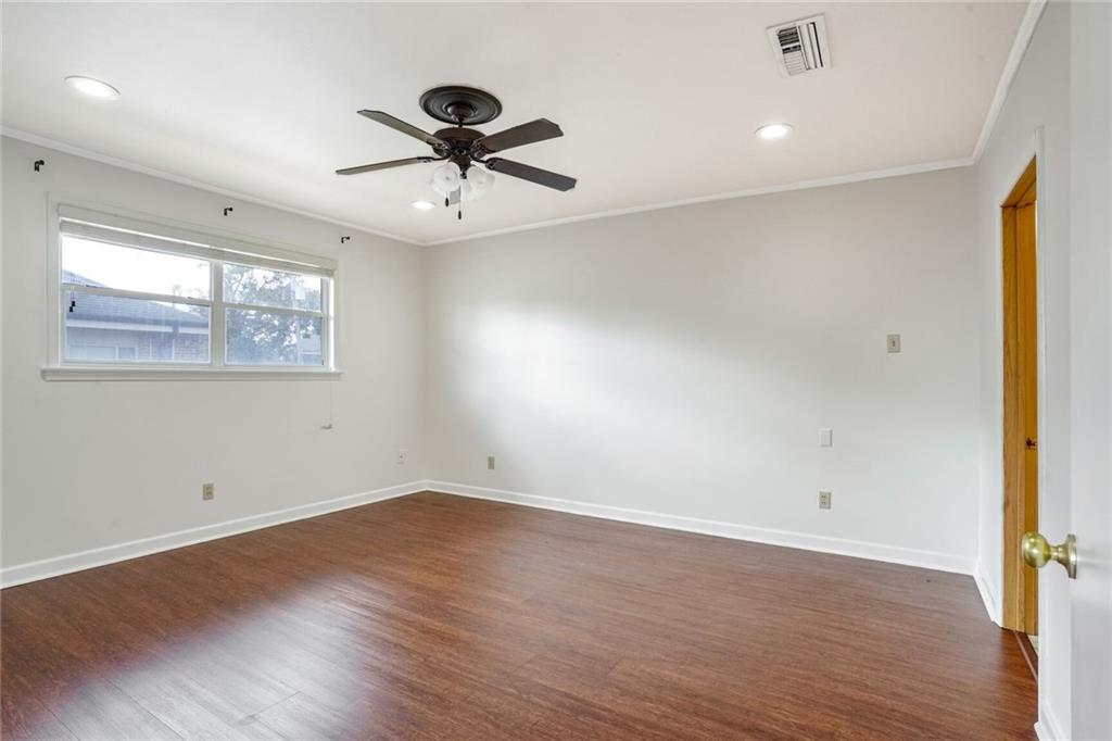 958 ALLEN TOUSSAINT Boulevard