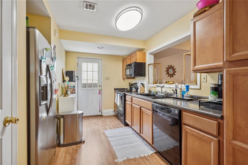 6535 WEST END Boulevard