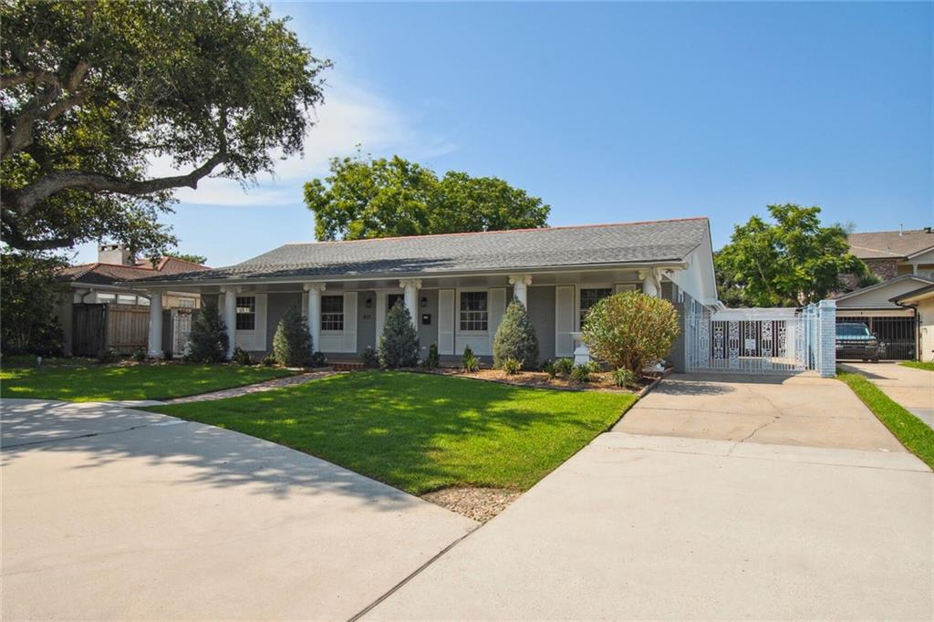 821 ALLEN TOUSSAINT Boulevard