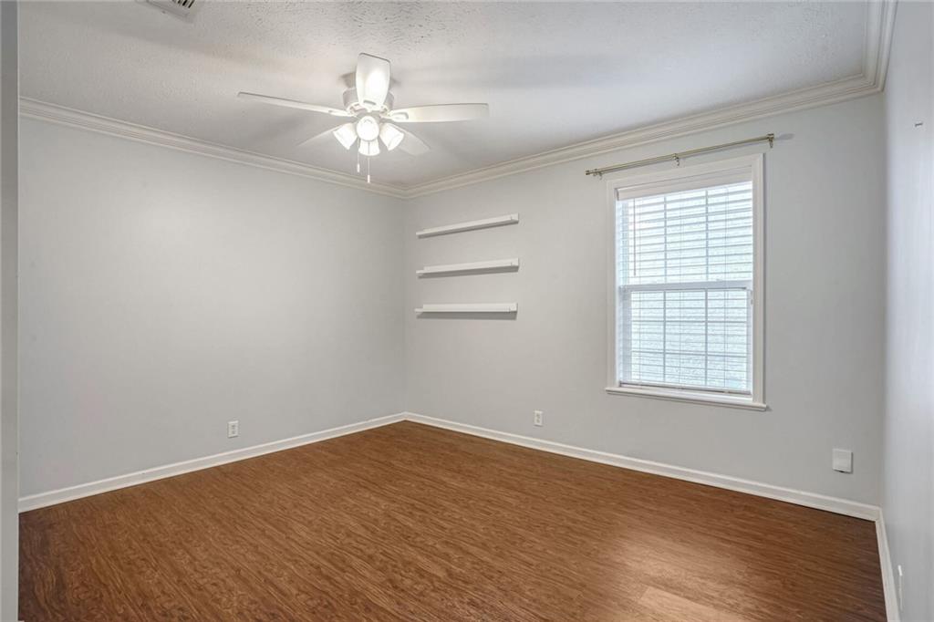 6748 PONTCHARTRAIN Boulevard