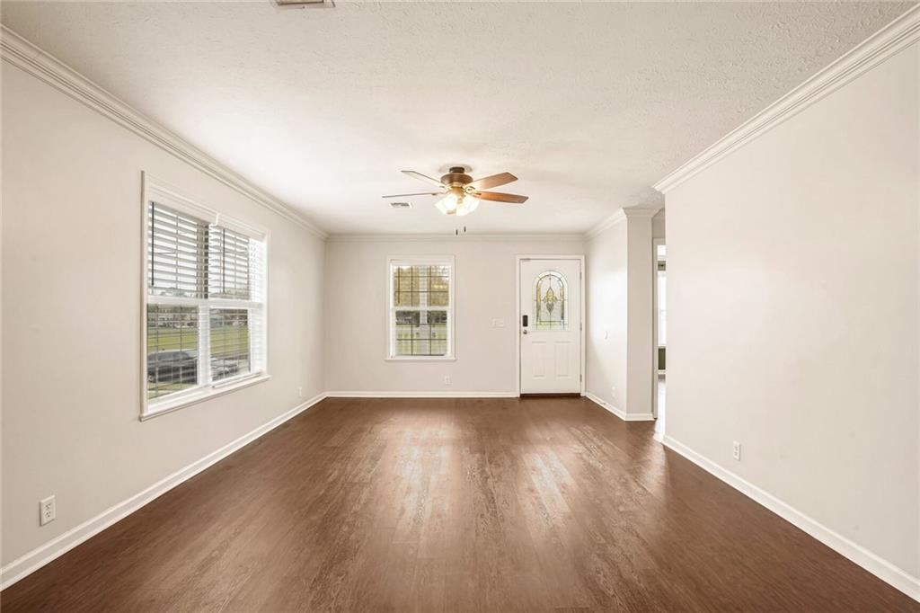 6748 PONTCHARTRAIN Boulevard