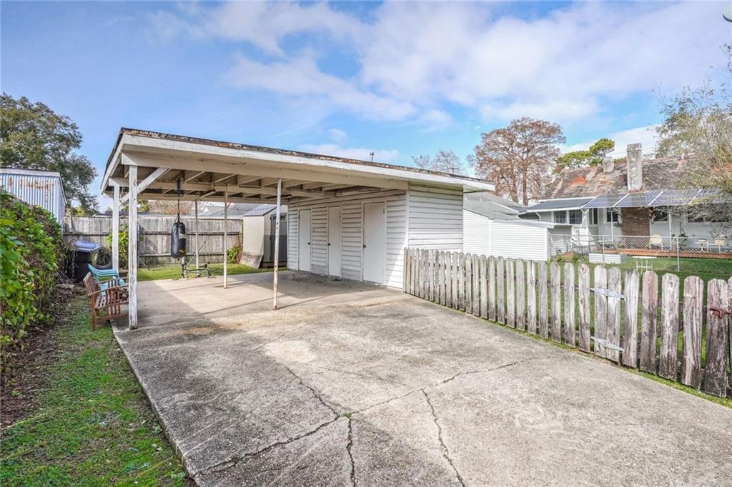 5318 20 GENERAL DIAZ Street