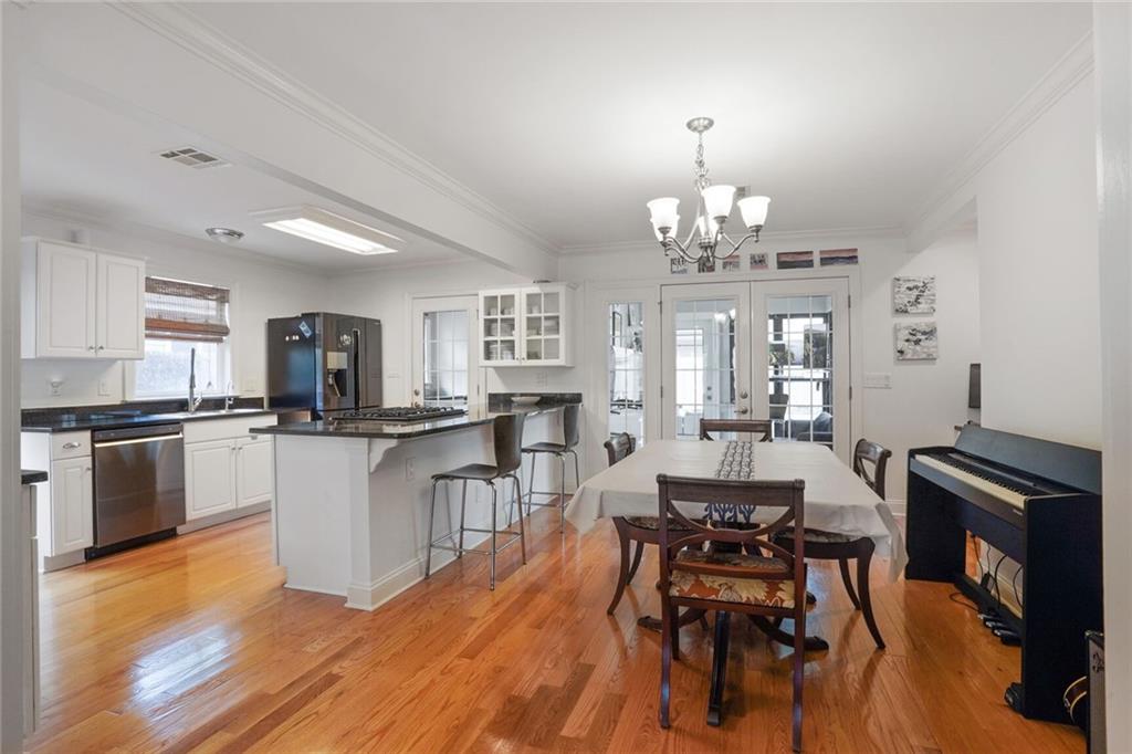 5950 GENERAL DIAZ Street