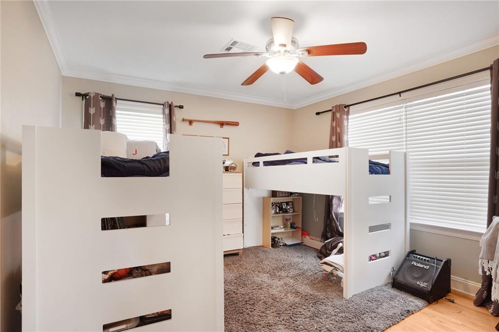 5950 GENERAL DIAZ Street