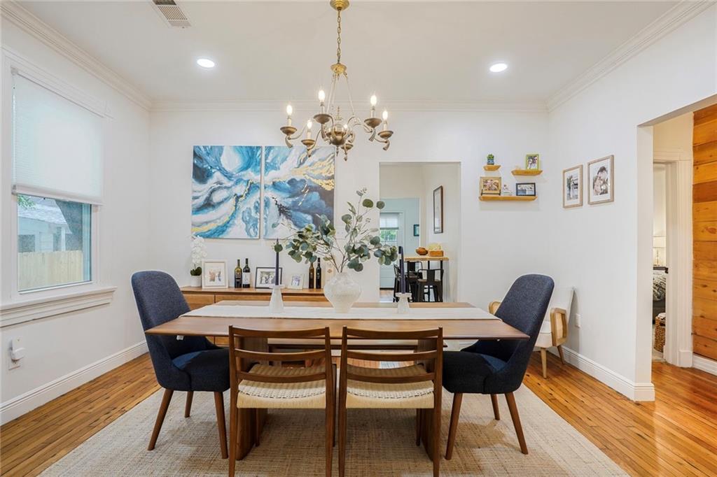 5839 VICKSBURG Street