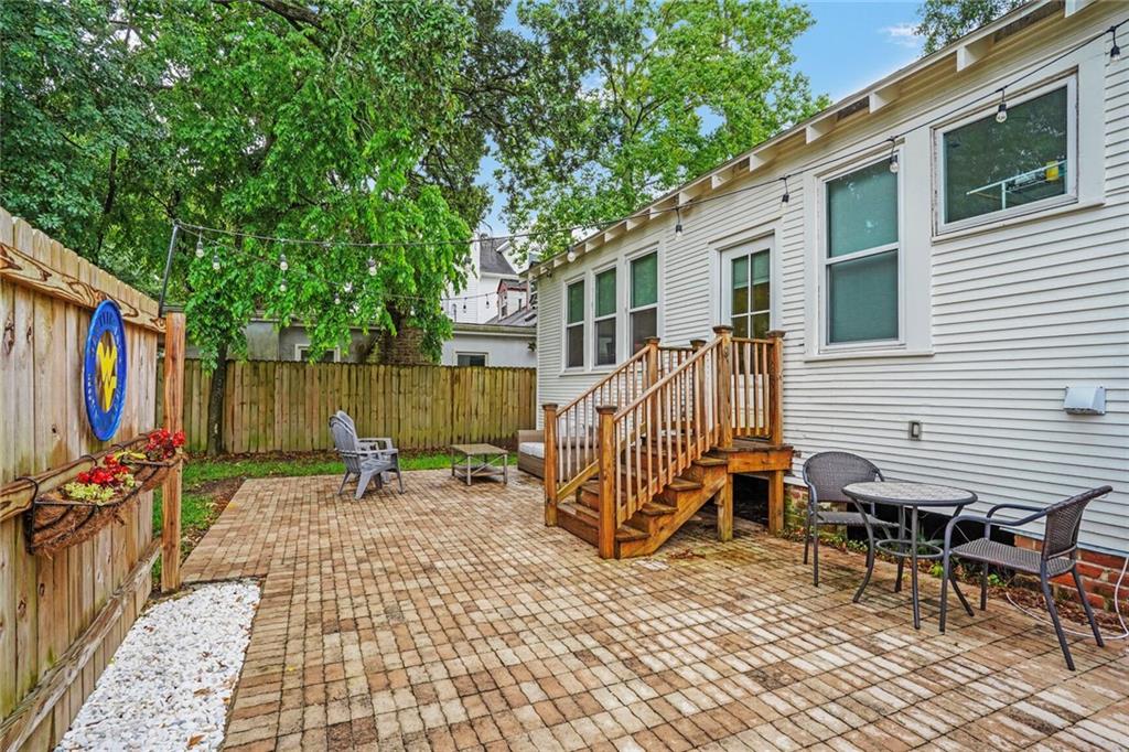 5839 VICKSBURG Street