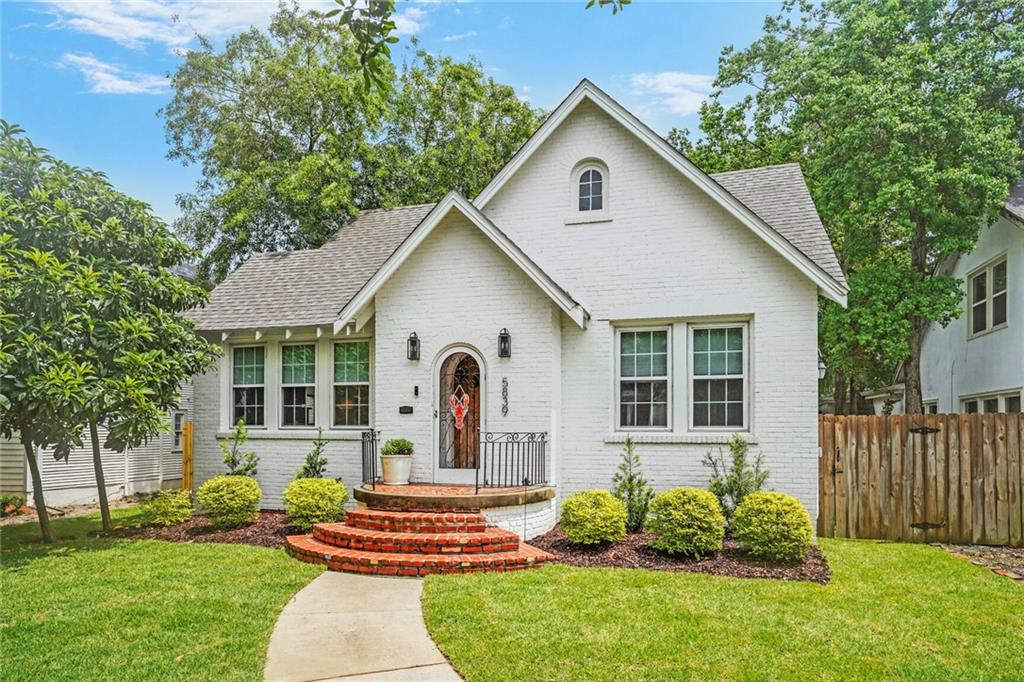 5839 VICKSBURG Street