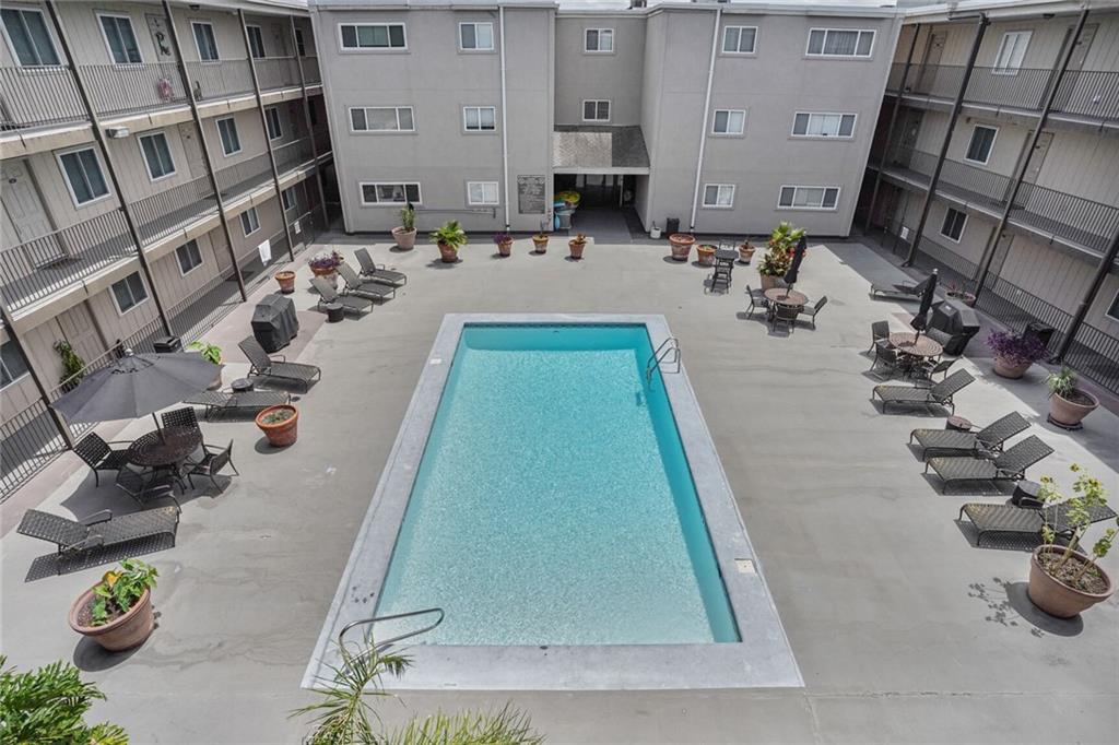 500 LAKE MARINA Avenue 408