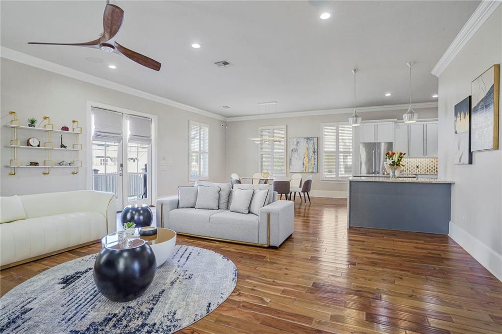 6080 GENERAL HAIG Street