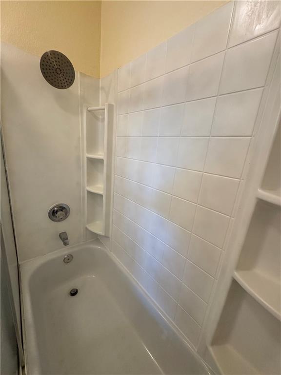 6629 FLEUR DE LIS Drive 7