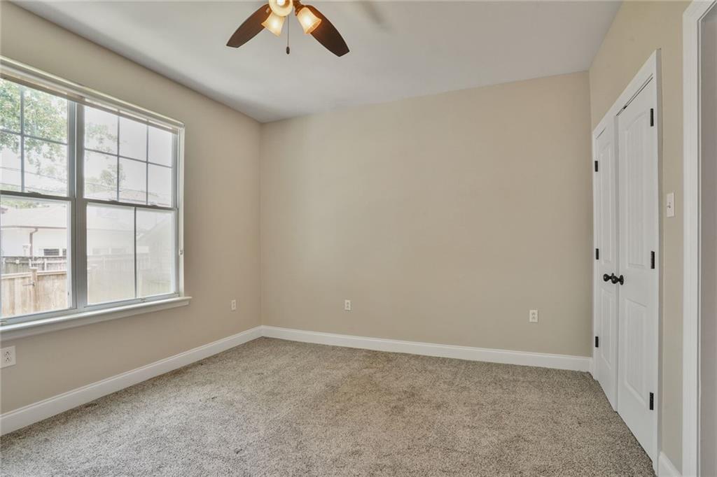 6935 LOUIS XIV Street