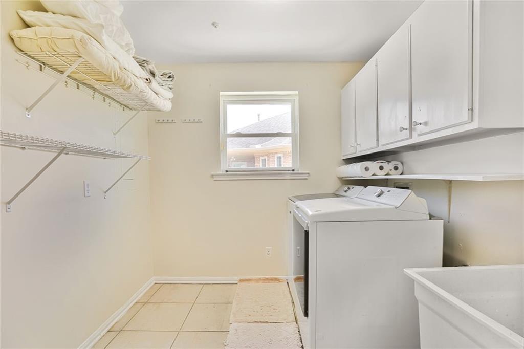 2442 KILLDEER Street