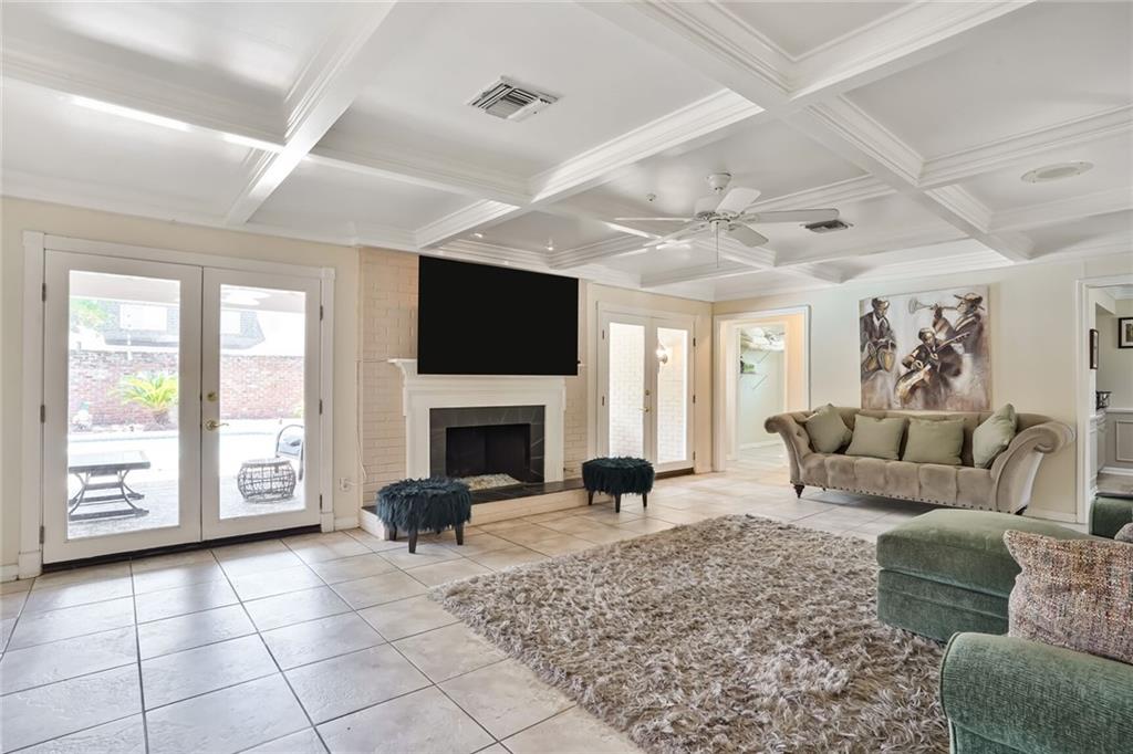 2442 KILLDEER Street