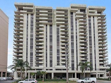 300 LAKE MARINA Avenue 4C