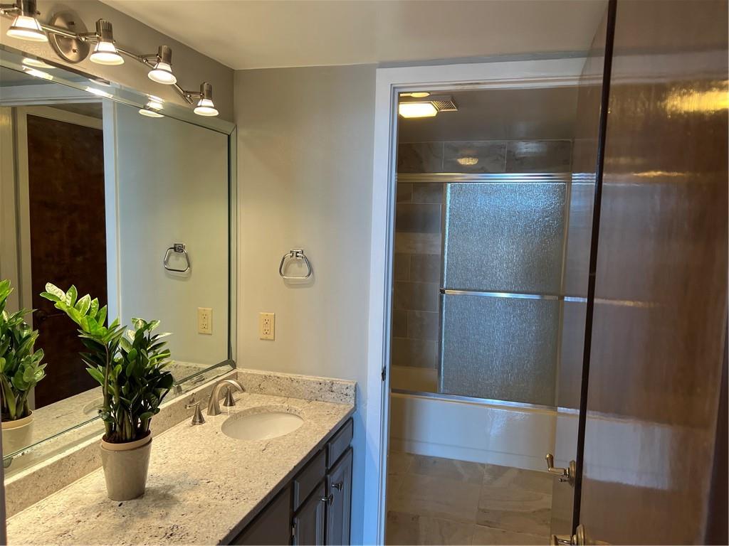 300 LAKE MARINA Avenue 4C