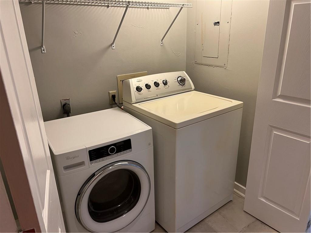 300 LAKE MARINA Avenue 4C