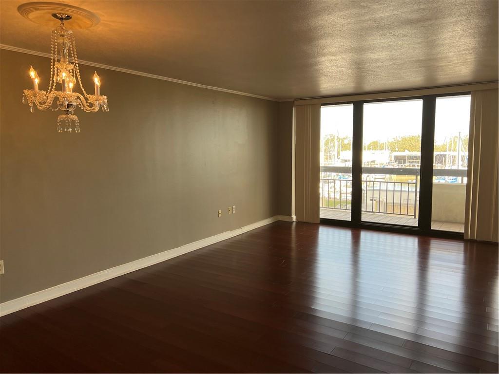 300 LAKE MARINA Avenue 4C