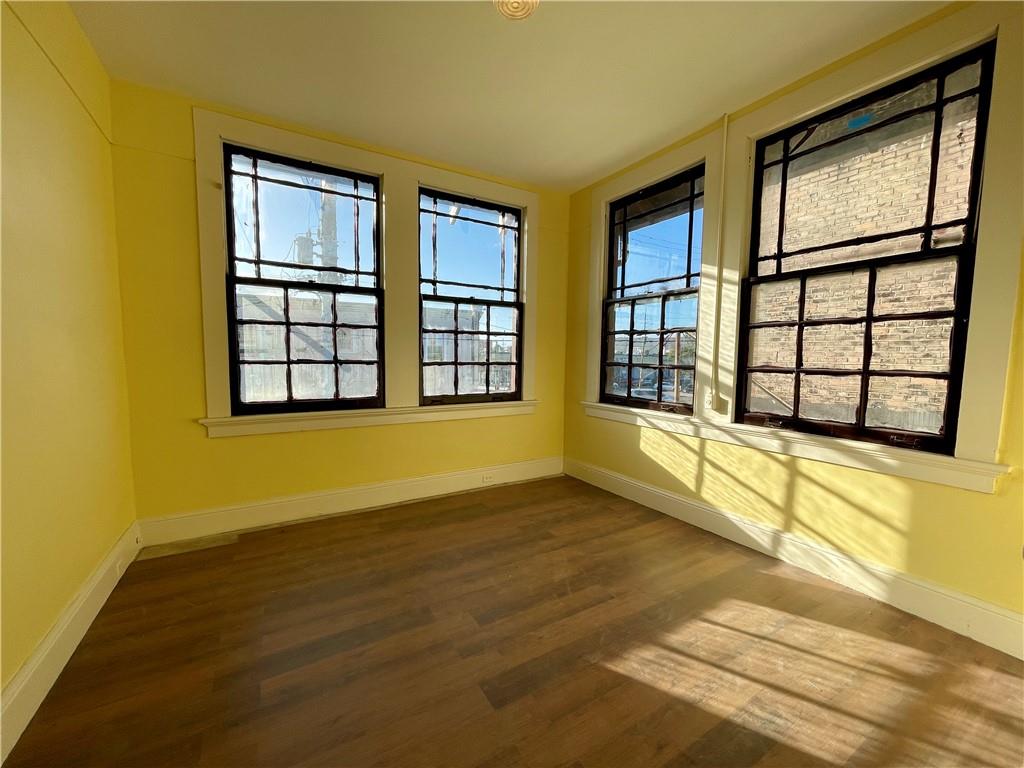 3827 FRENCHMEN Street