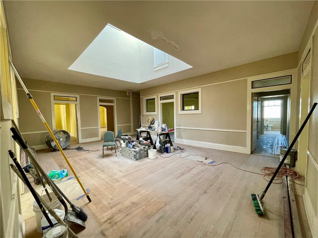 3827 FRENCHMEN Street