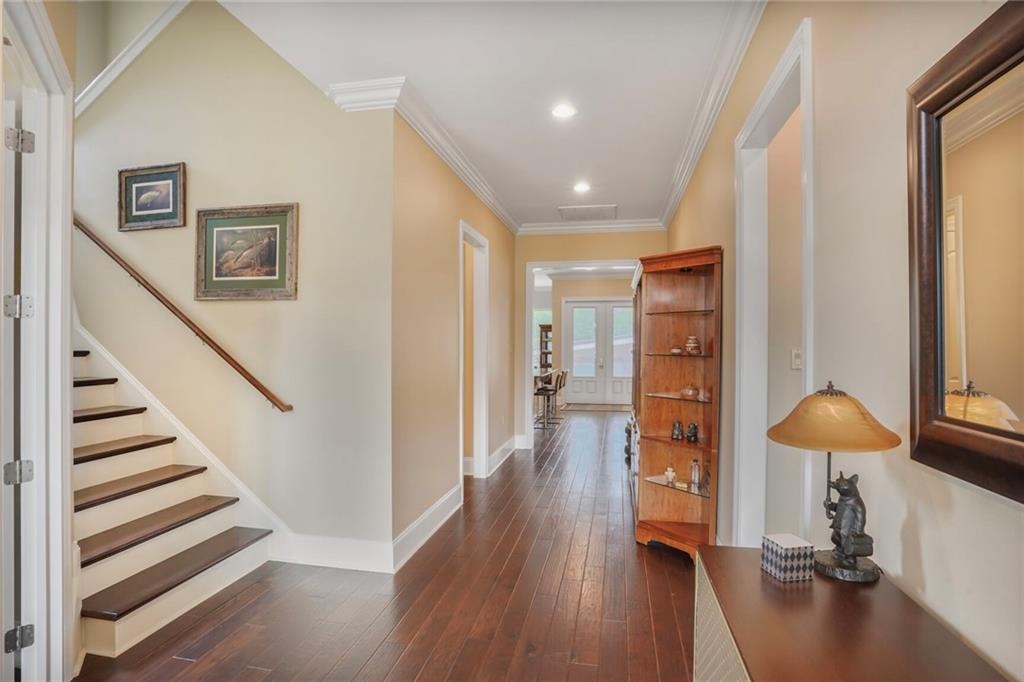 6938 MILNE Boulevard