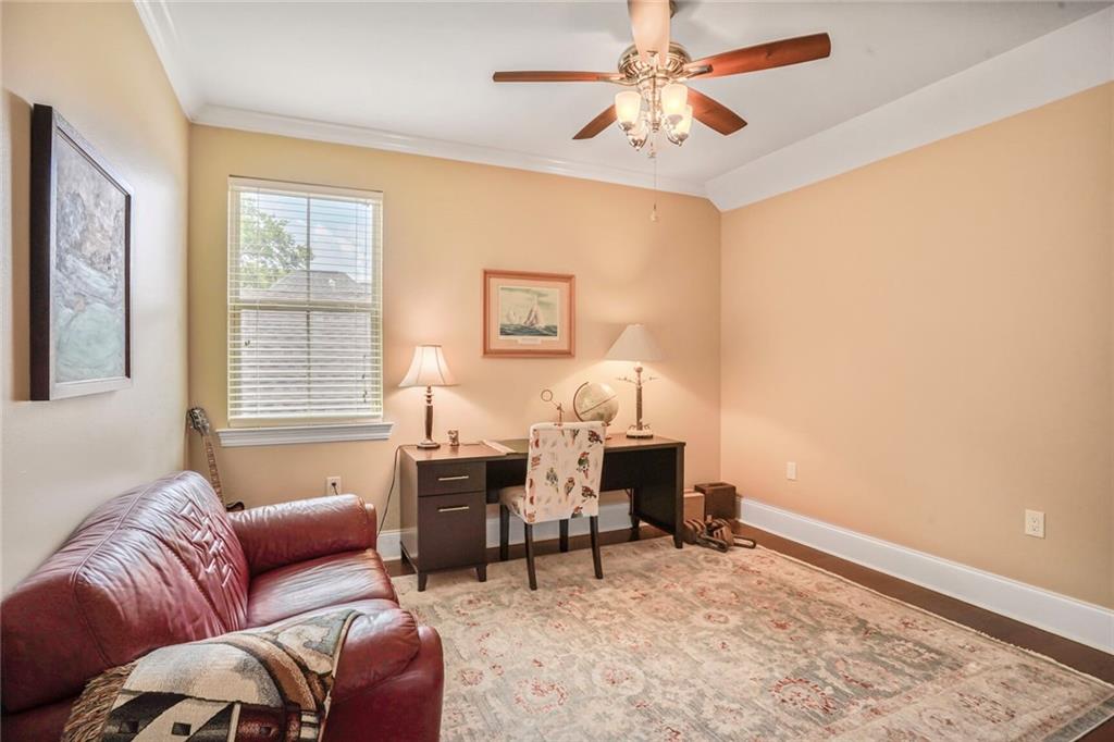 6938 MILNE Boulevard