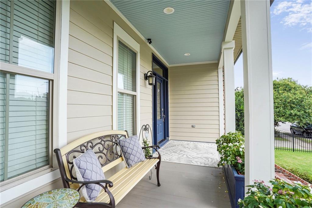 6938 MILNE Boulevard