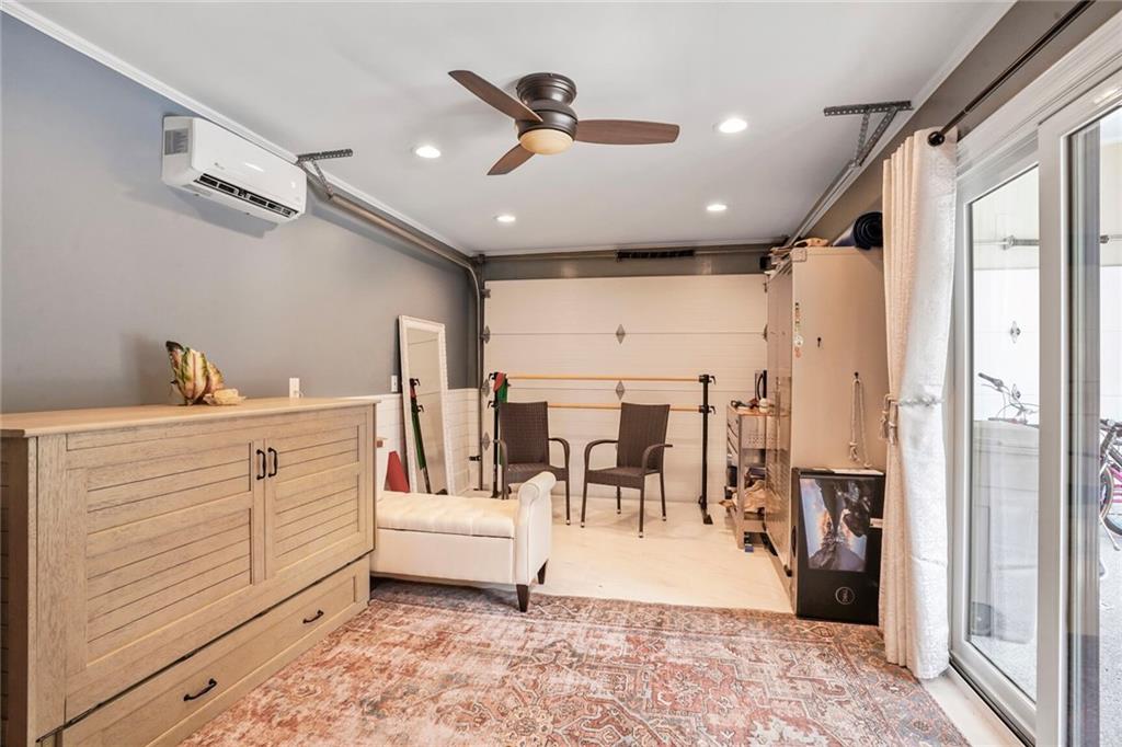 6938 MILNE Boulevard