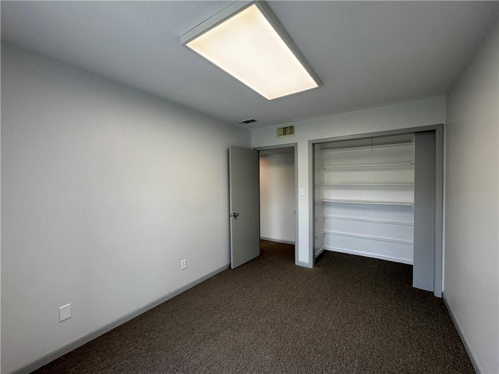 3200 N TURNBULL Drive 3200