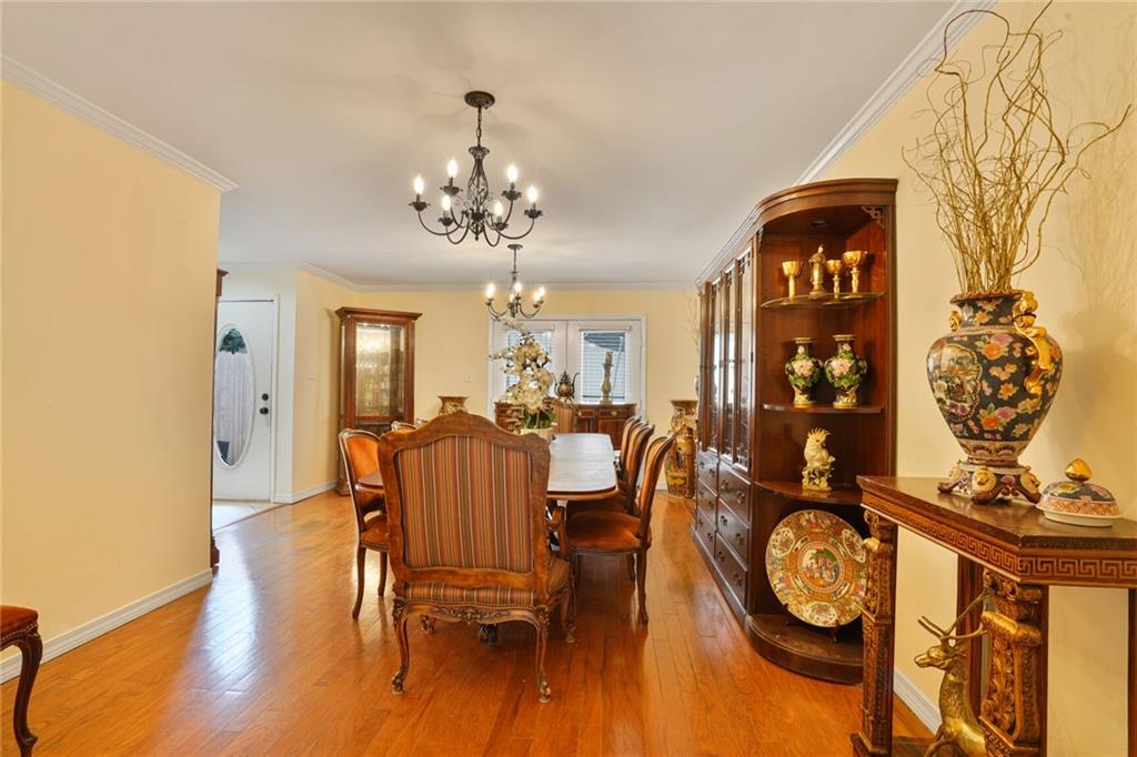115 10TH Street 115