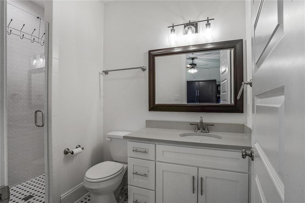 6818 LOUISVILLE Street