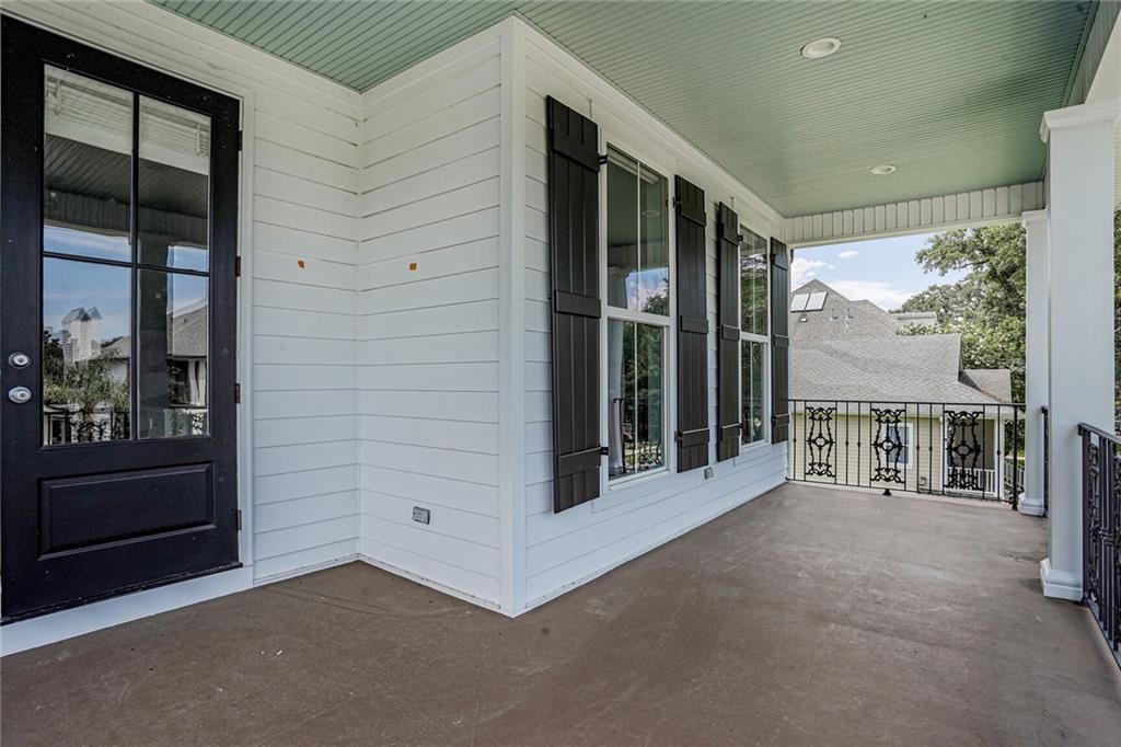 6818 LOUISVILLE Street