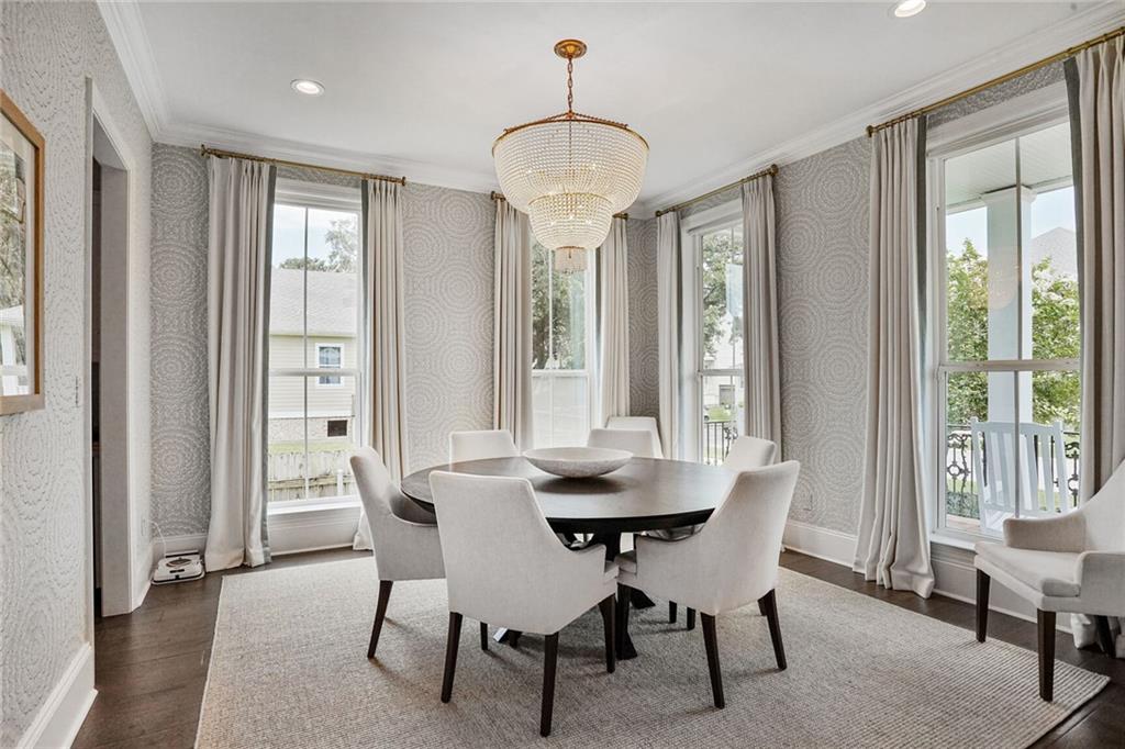 6818 LOUISVILLE Street