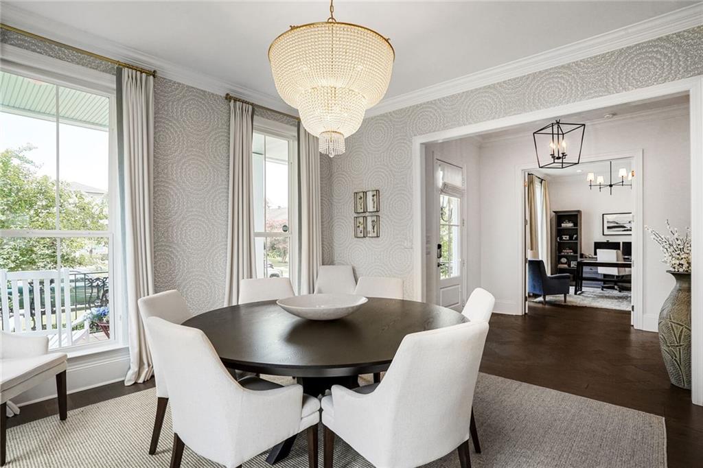 6818 LOUISVILLE Street