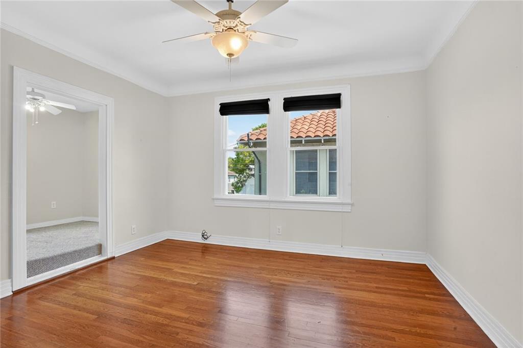 5978 LOUIS XIV Street