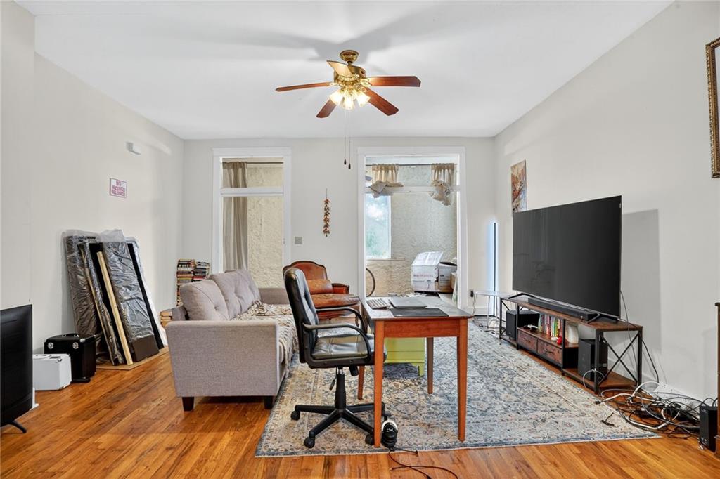 2500 NASHVILLE Avenue