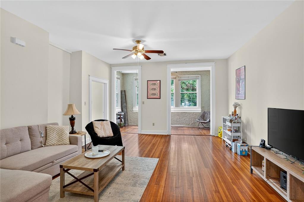 2500 NASHVILLE Avenue