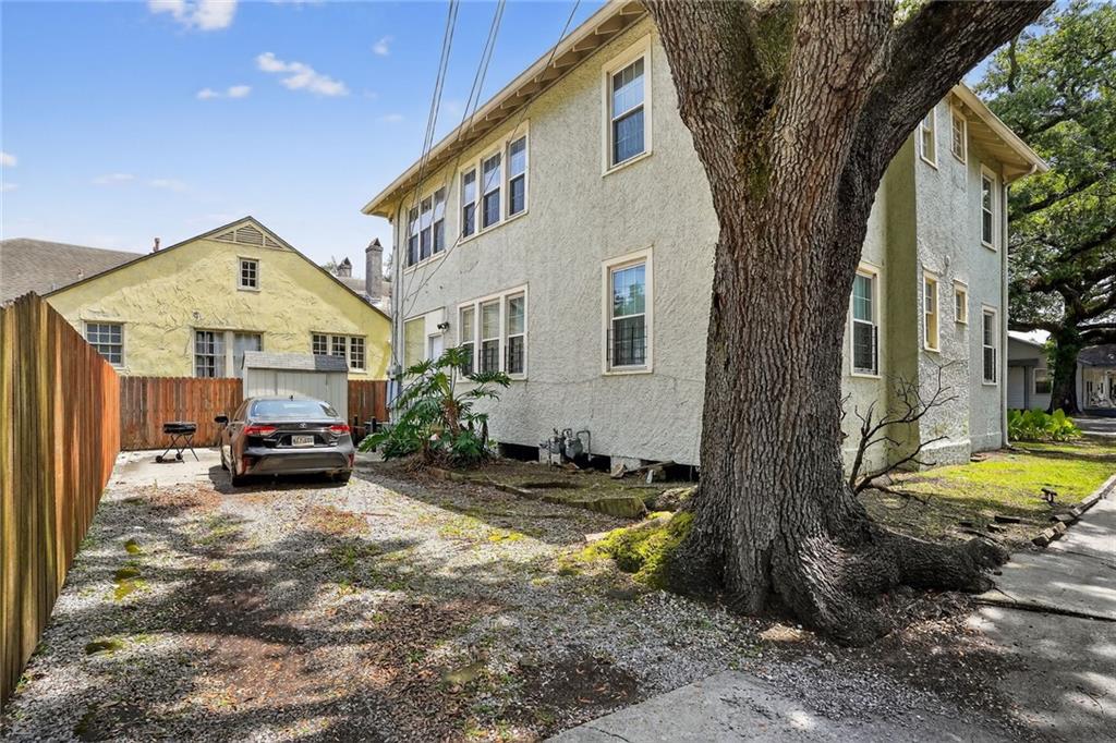 2500 NASHVILLE Avenue