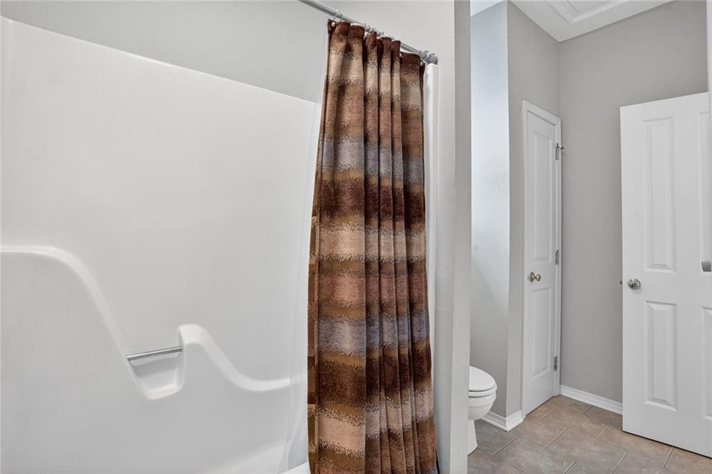 7013 EDGEWATER Drive