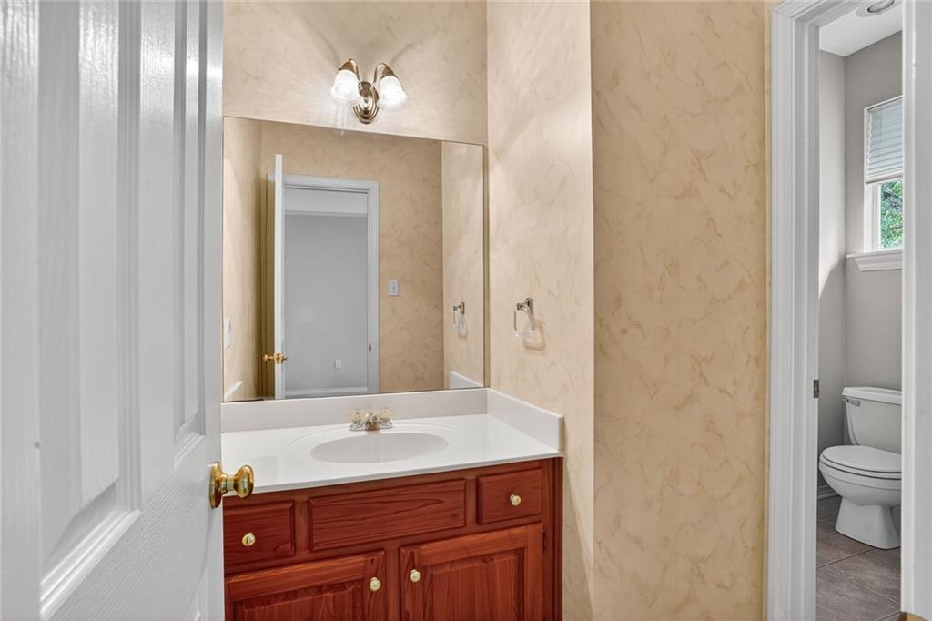 7013 EDGEWATER Drive