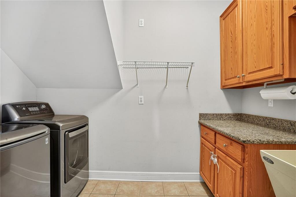 7013 EDGEWATER Drive