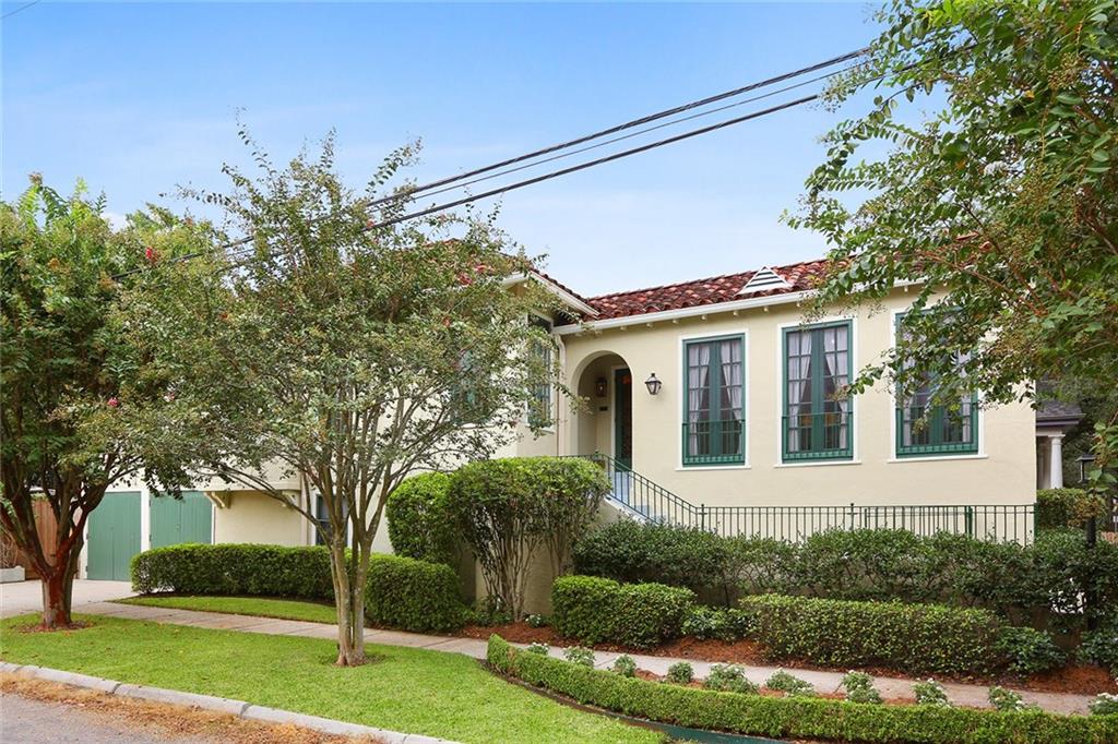 1700 AUDUBON Street