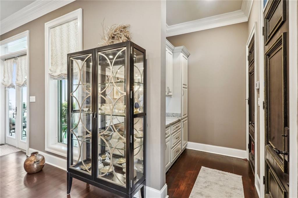 1037 ALLEN TOUSSAINT Boulevard