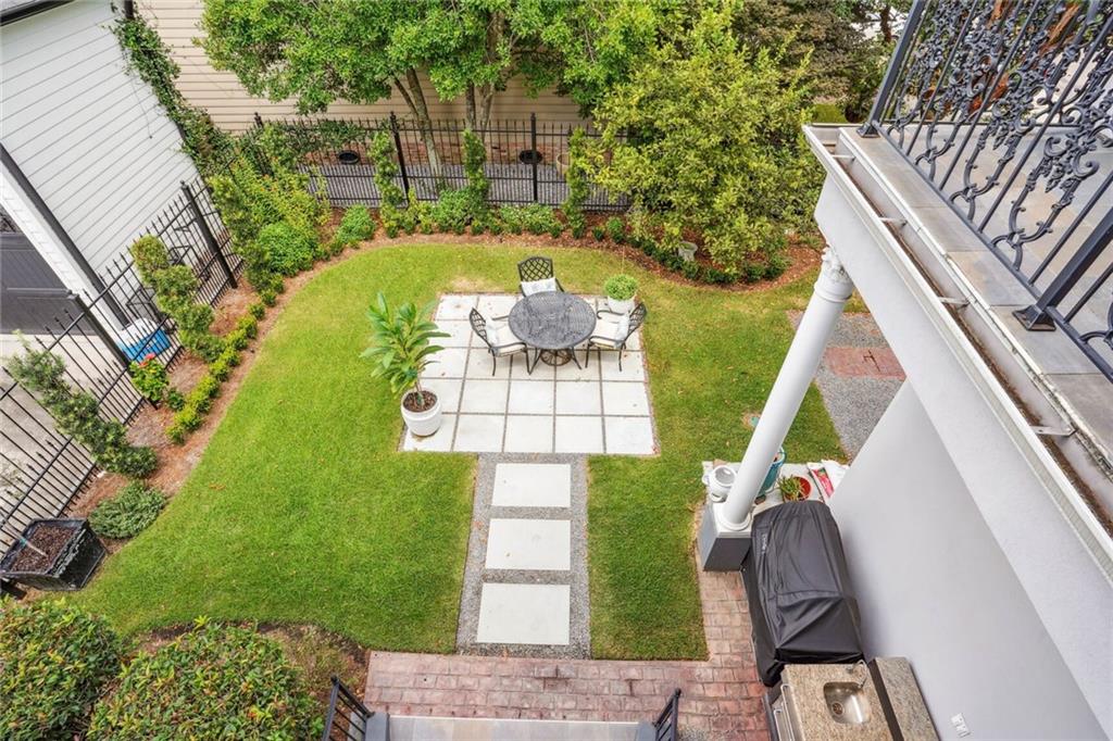 1037 ALLEN TOUSSAINT Boulevard