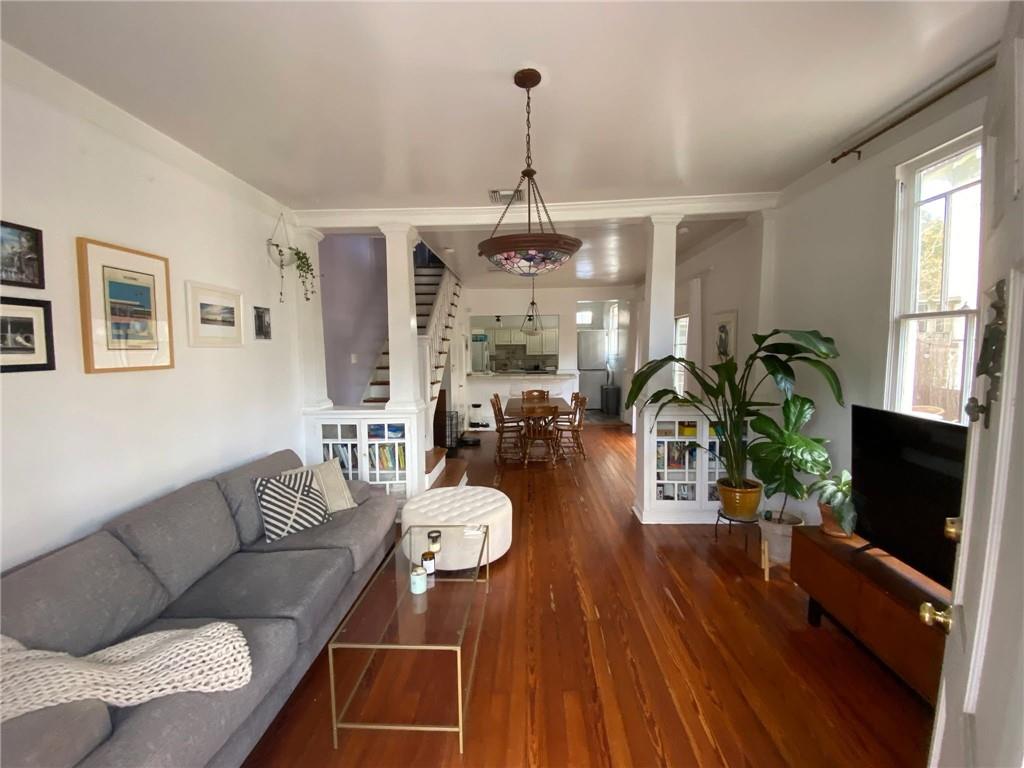 814 CITY PARK Avenue