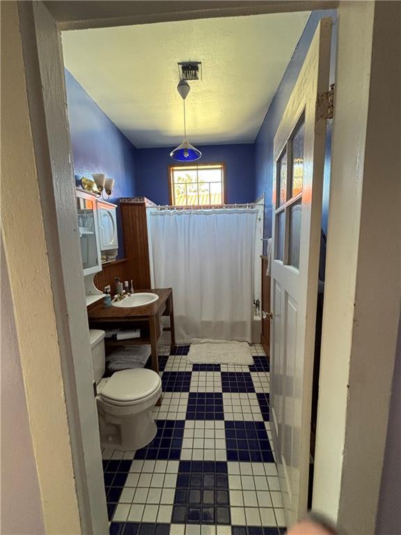 814 CITY PARK Avenue