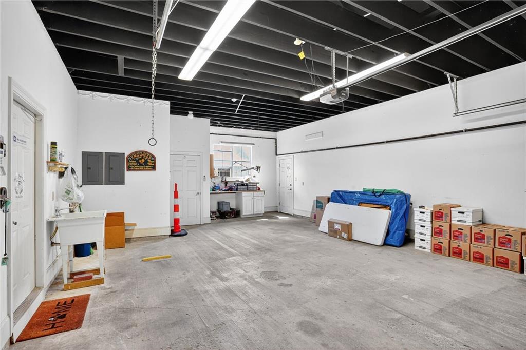 6306 BEAUREGARD Avenue