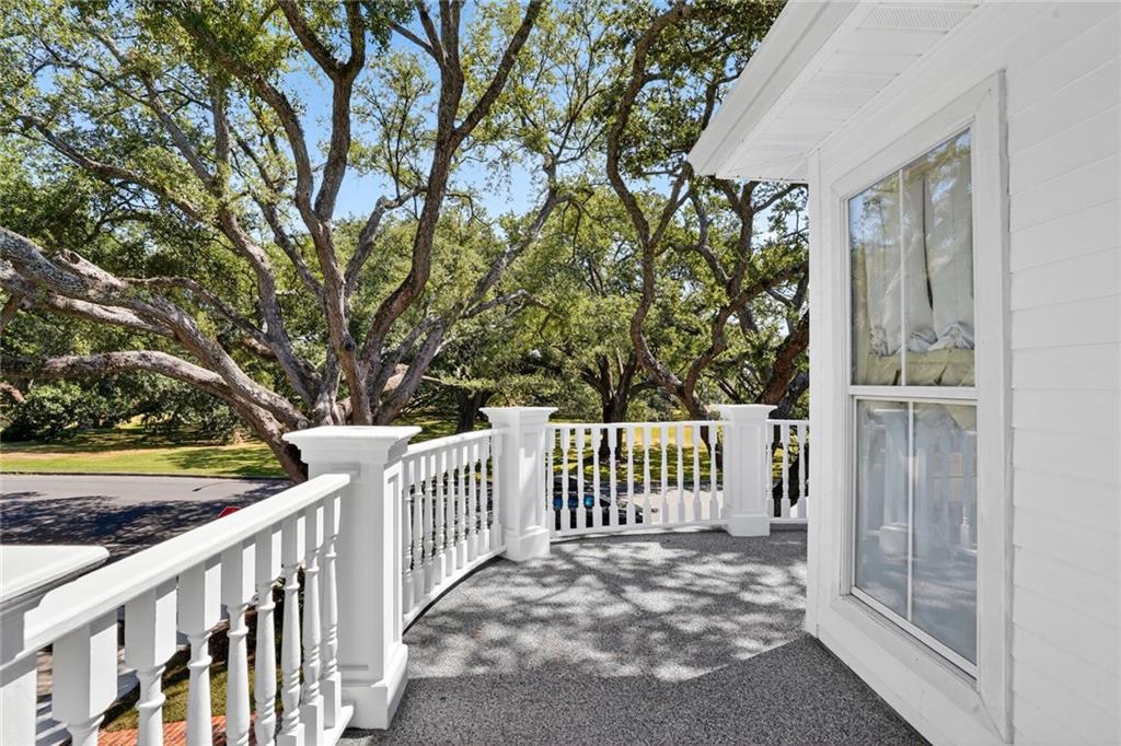 6306 BEAUREGARD Avenue