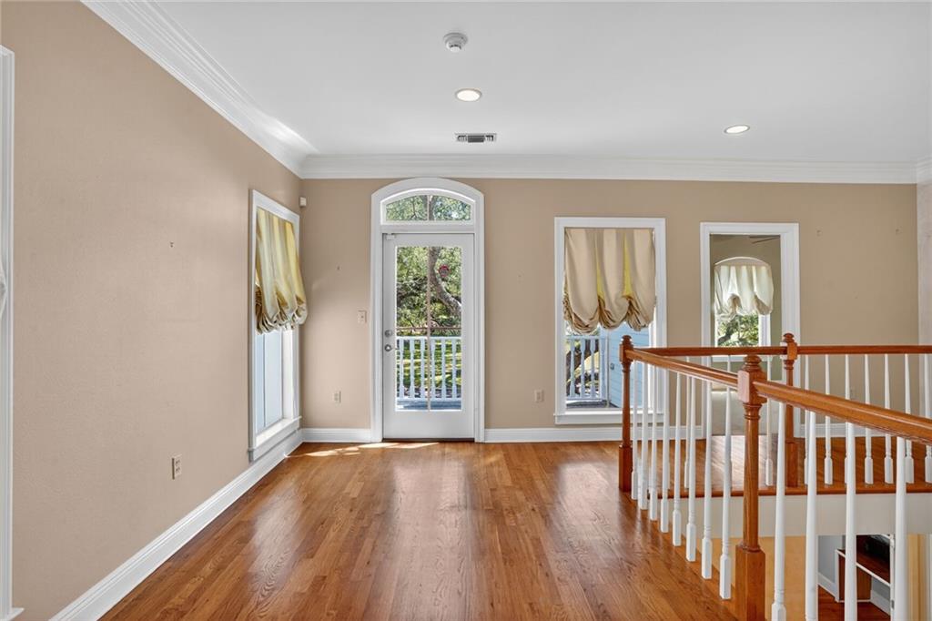 6306 BEAUREGARD Avenue